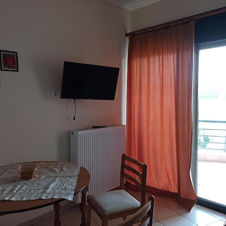 Nikolitsa Apartments Glyfada  ภายนอก รูปภาพ