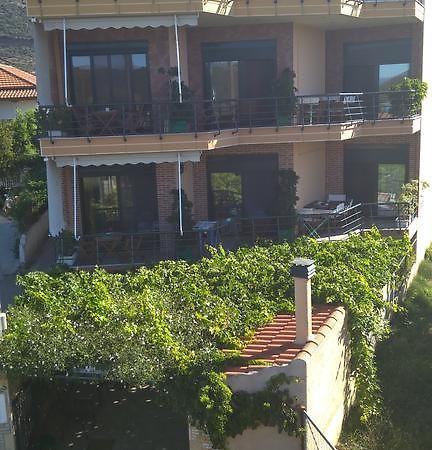 Nikolitsa Apartments Glyfada  ภายนอก รูปภาพ