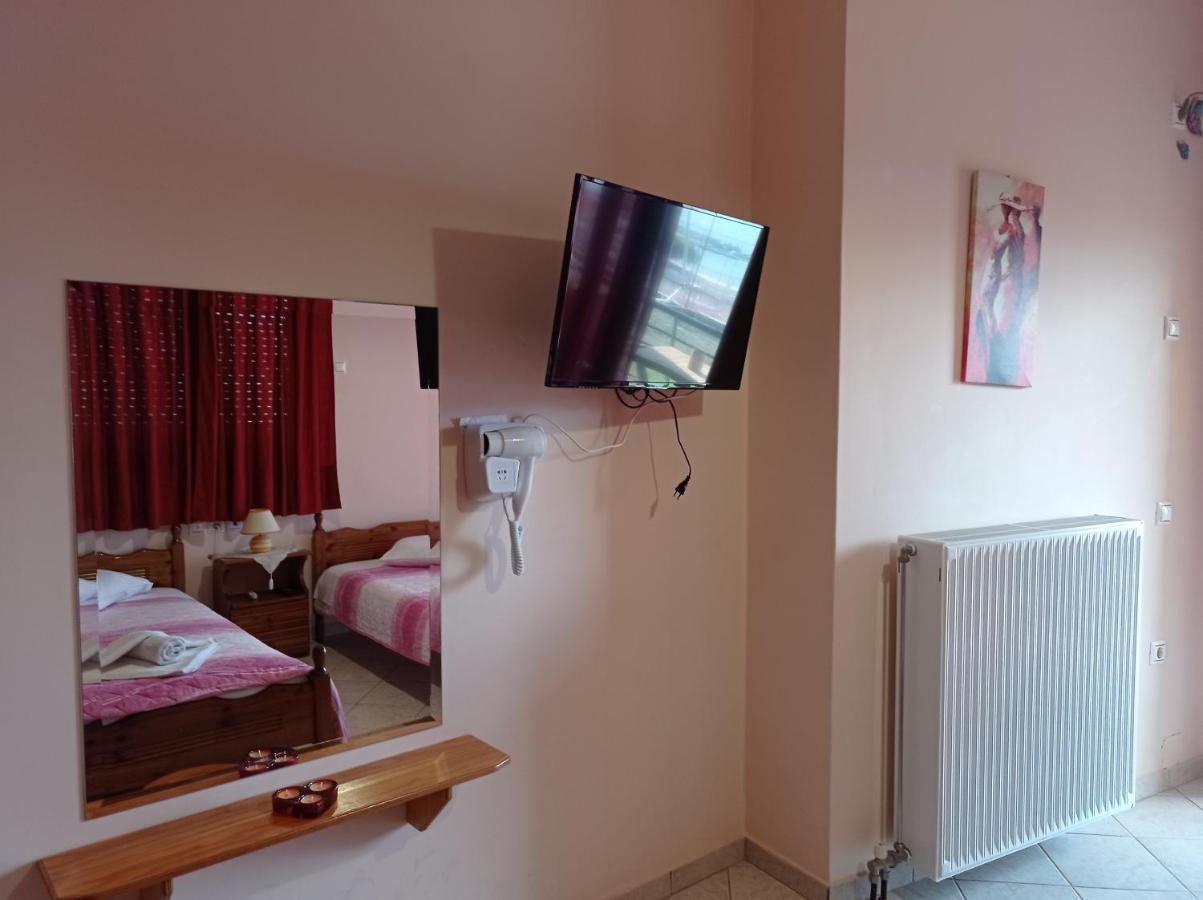 Nikolitsa Apartments Glyfada  ภายนอก รูปภาพ