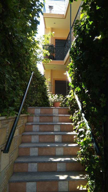 Nikolitsa Apartments Glyfada  ภายนอก รูปภาพ