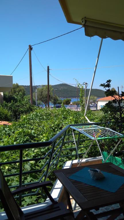 Nikolitsa Apartments Glyfada  ภายนอก รูปภาพ