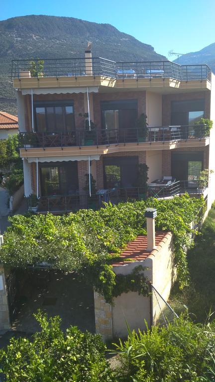 Nikolitsa Apartments Glyfada  ภายนอก รูปภาพ